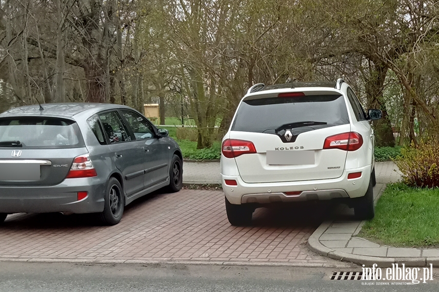 Mistrzowie parkowania w Elblgu (cz 245), fot. 7