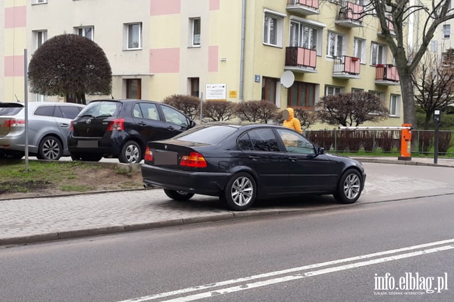 Mistrzowie parkowania w Elblgu (cz 245), fot. 8