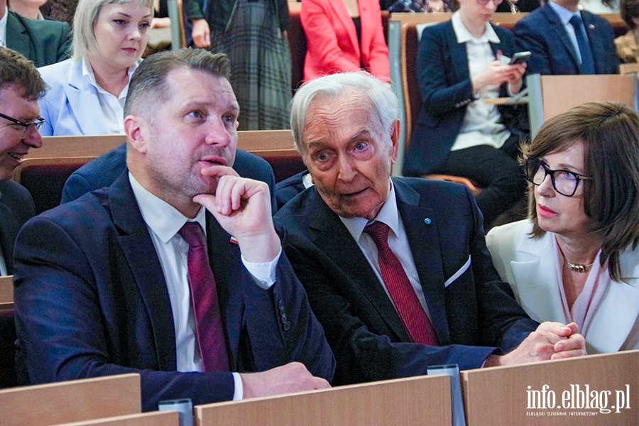  Adam Niedzielski i Przemysaw Czarnek podczas Konferencji Elblg Public Health AMiSNS, fot. 6
