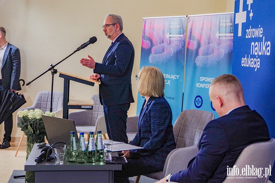  Adam Niedzielski i Przemysaw Czarnek podczas Konferencji Elblg Public Health AMiSNS, fot. 44