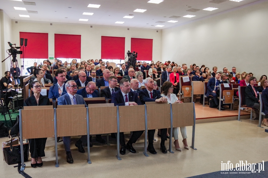  Adam Niedzielski i Przemysaw Czarnek podczas Konferencji Elblg Public Health AMiSNS, fot. 77