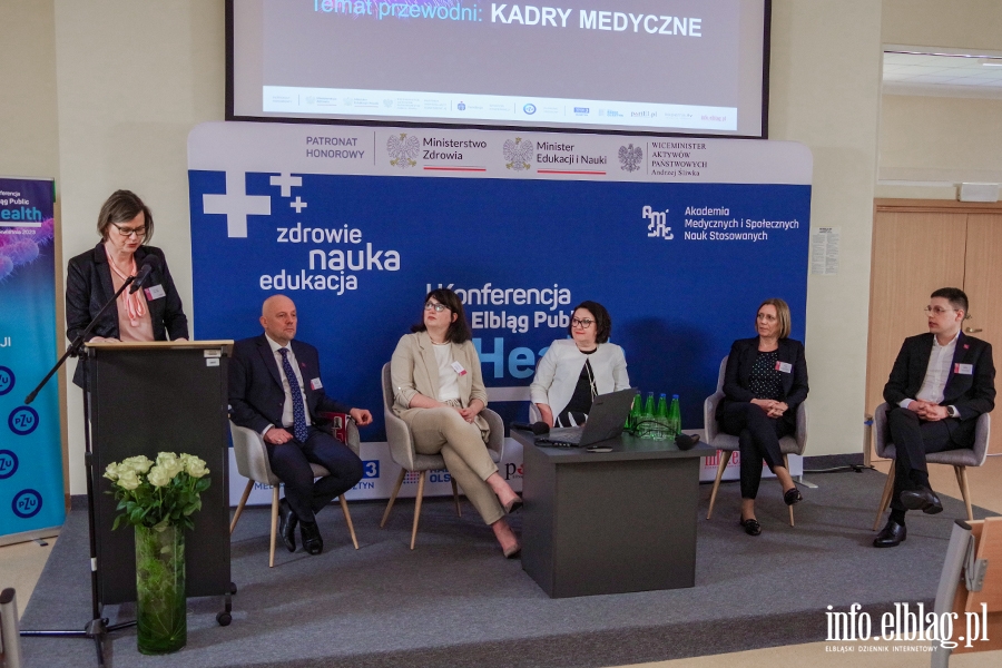  Adam Niedzielski i Przemysaw Czarnek podczas Konferencji Elblg Public Health AMiSNS, fot. 93