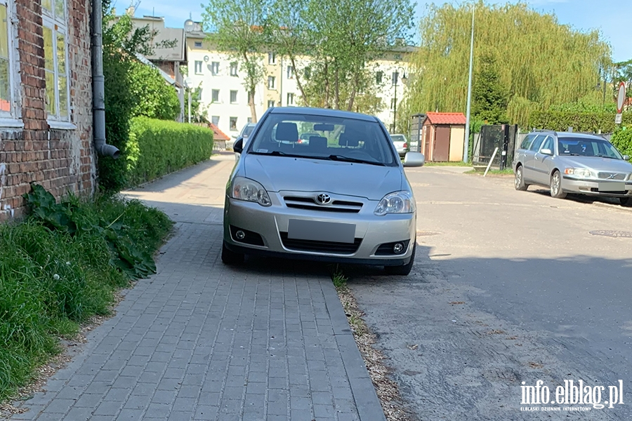 Mistrzowie parkowania w Elblgu (cz 253), fot. 12