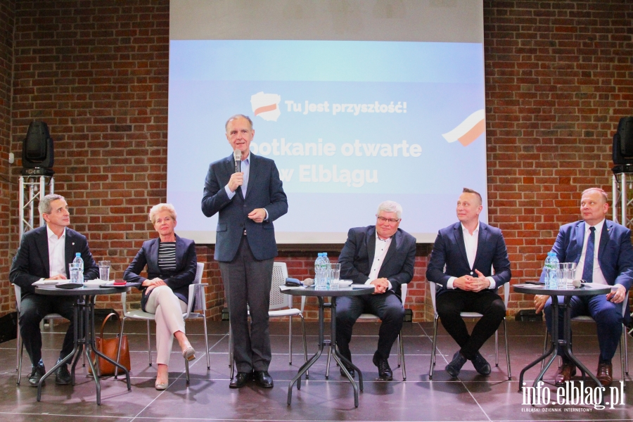 Przekonywanie już przekonanych; czyli spotkanie otwarte grupy parlamentarzystów PO z elblążanami, fot. 37