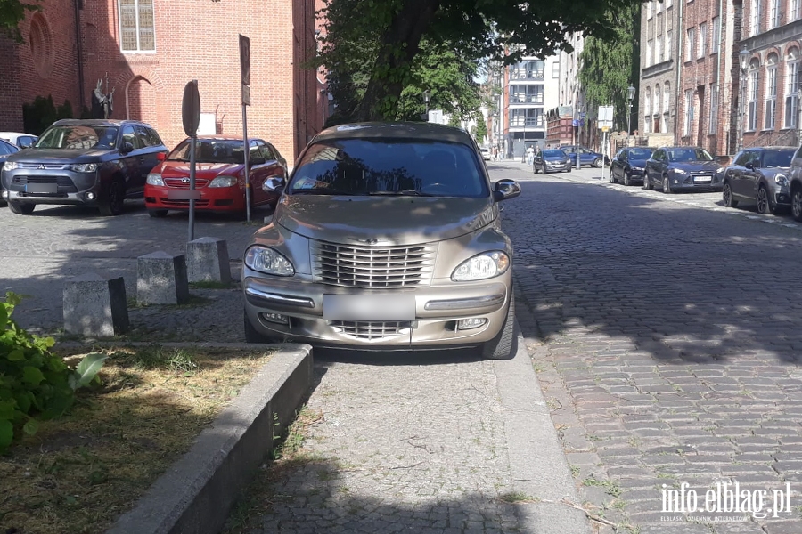 Mistrzowie parkowania w Elblgu (cz 255), fot. 4