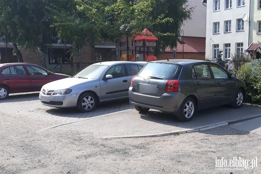 Mistrzowie parkowania w Elblgu (cz 256), fot. 8