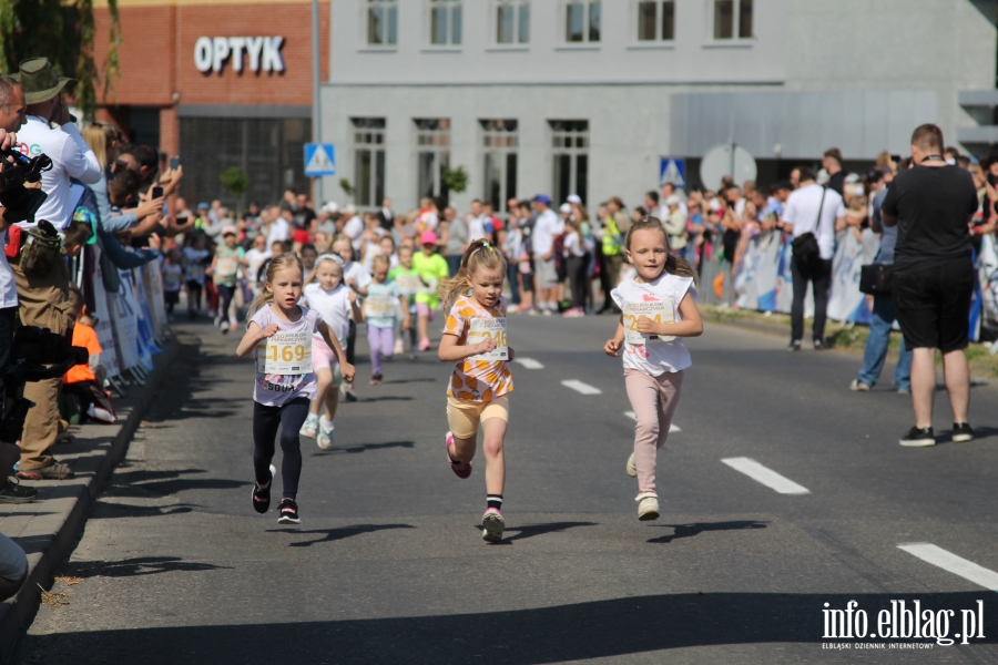 Elblski Bieg Piekarczyka. Na starcie stanli rwnie najmodsi , fot. 47