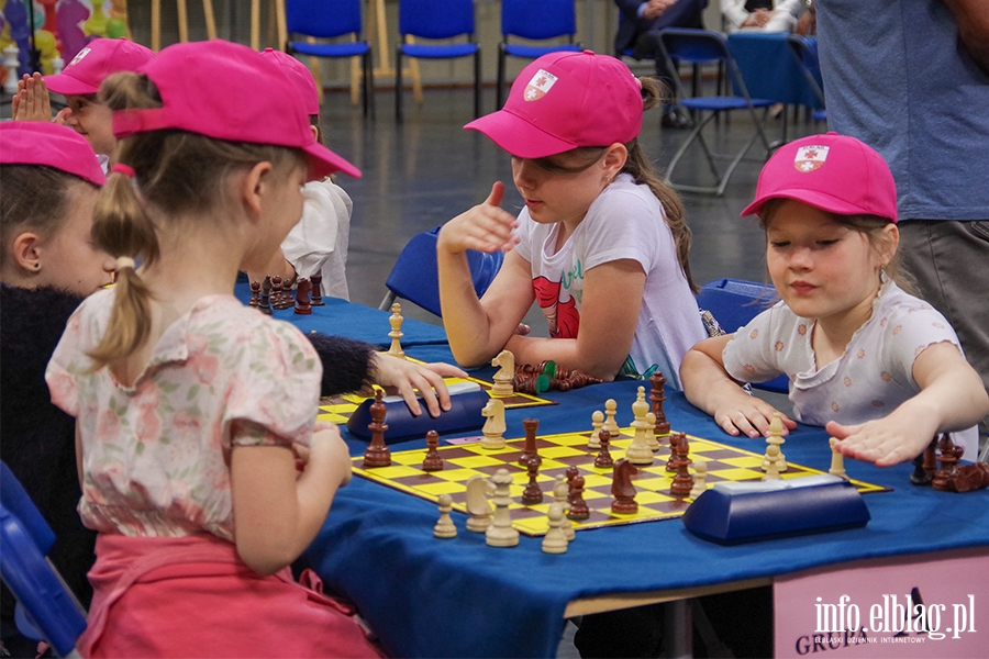 Elblg: Turniej szachowy. Rywalizowali uczniowie elblskich szk, fot. 12