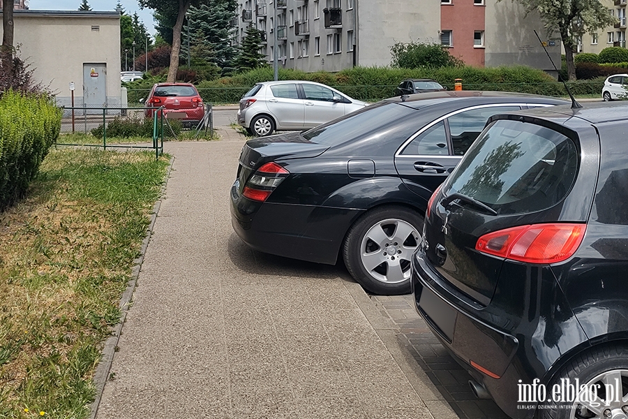 Mistrzowie parkowania w Elblgu (cz 260), fot. 11