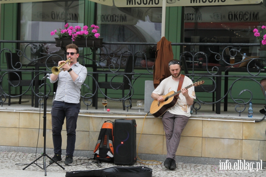 Elblskie wito Muzyki 2023. Na fina uliczne wystpy, parada i koncert Vito Bambino, fot. 3