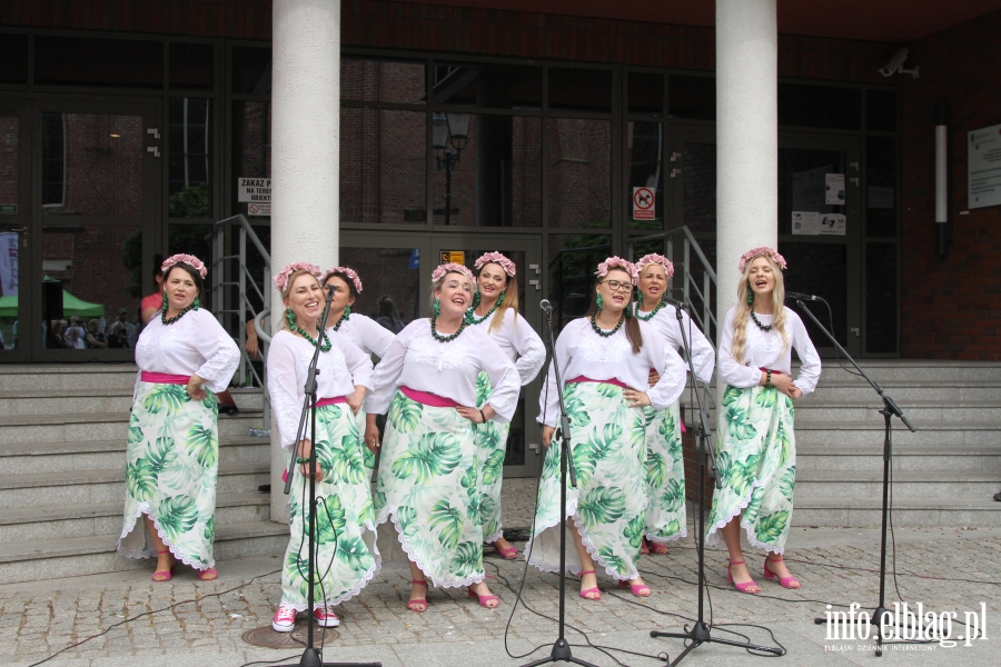 Elbląskie Święto Muzyki 2023. Na finał uliczne występy, parada i koncert Vito Bambino, fot. 5