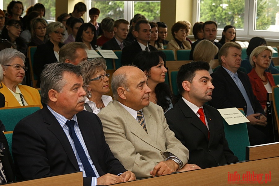 IV Oglnopolska Konferencja w EUH-E pn. Czowiek u progu trzeciego tysiclecia zagroenia i wyzwania, fot. 4