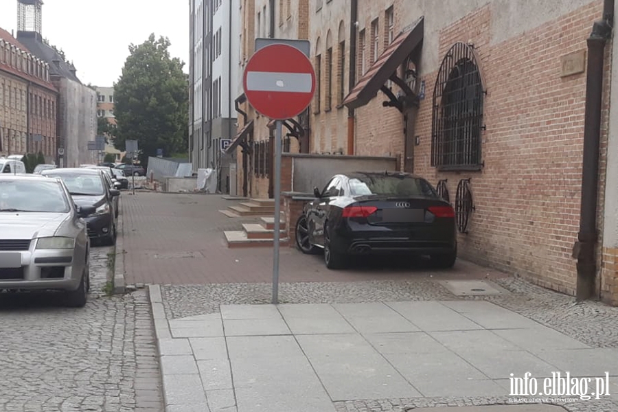 Mistrzowie parkowania w Elblgu (cz 265), fot. 10