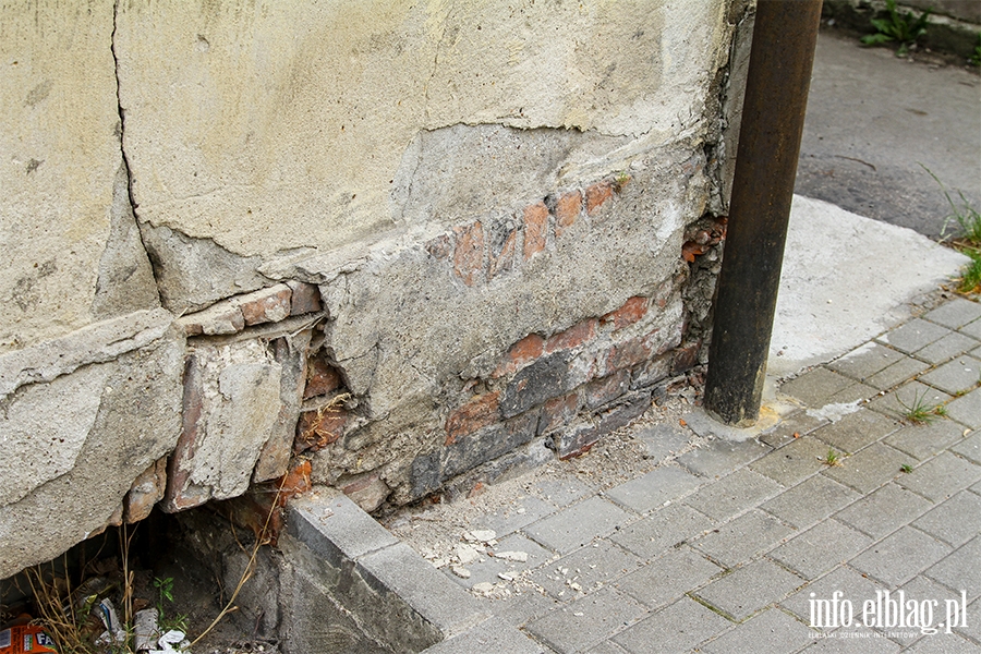 Zaniedbane ulice Elbląga.  Ulica Robotnicza, fot. 45