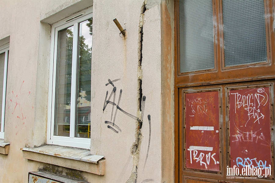 Zaniedbane ulice Elbląga.  Ulica Robotnicza, fot. 50