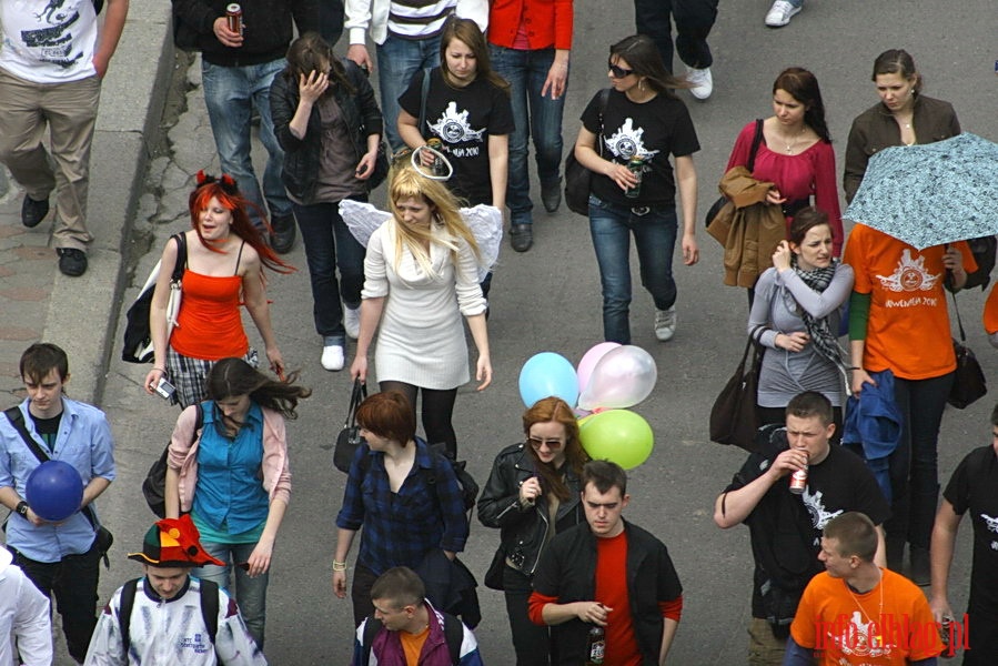 Juwenalia 2010 - Przemarsz studentw PWSZ ulicami miasta, fot. 28