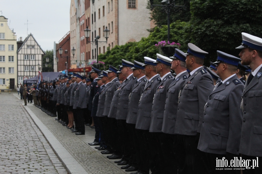Wyróżniono 88 funkcjonariuszy i pracowników KMP w Elblągu, fot. 42