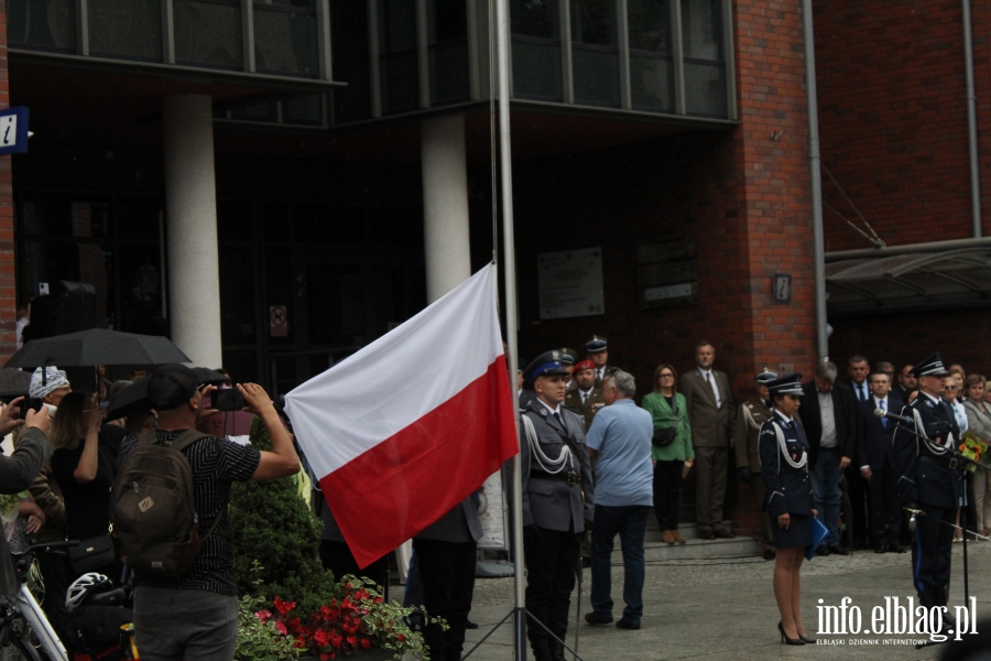 Wyróżniono 88 funkcjonariuszy i pracowników KMP w Elblągu, fot. 49