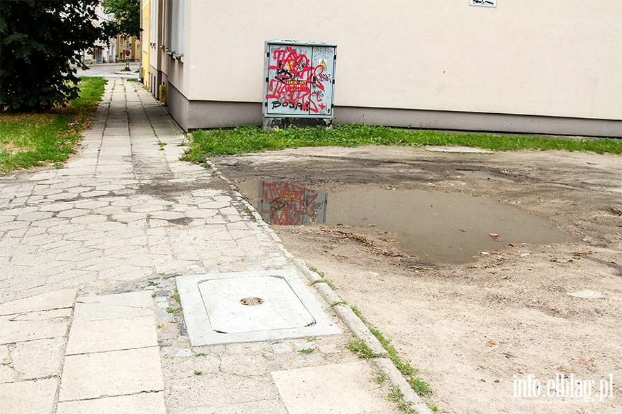 Zaniedbane ulice Elblga. Ulica Krlewiecka, fot. 68