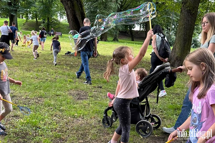 Piknik rodzinny w Parku Traugutta, fot. 1