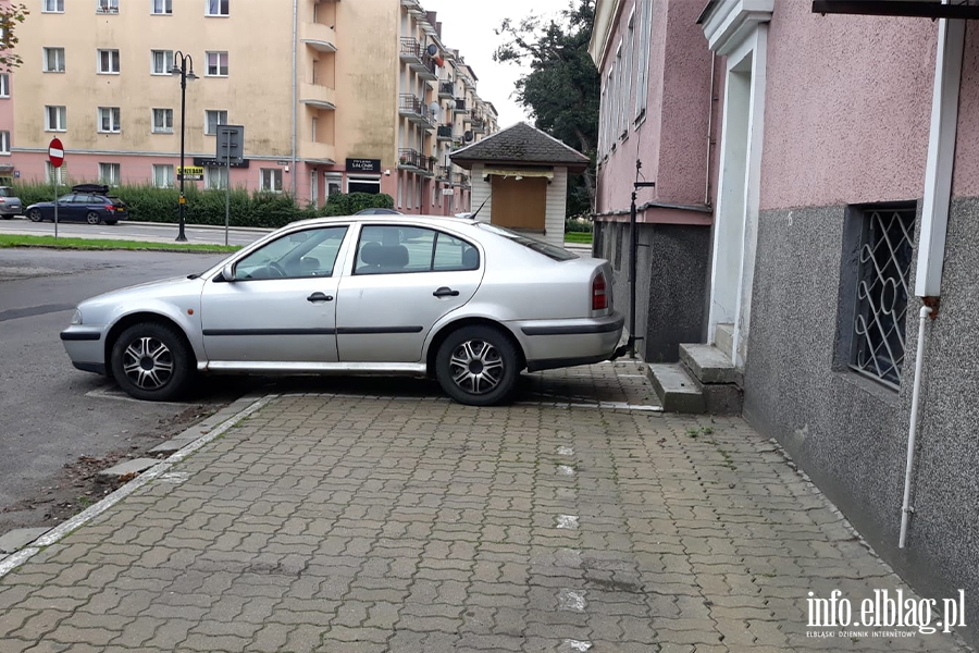 Mistrzowie parkowania w Elblgu (cz 273), fot. 12