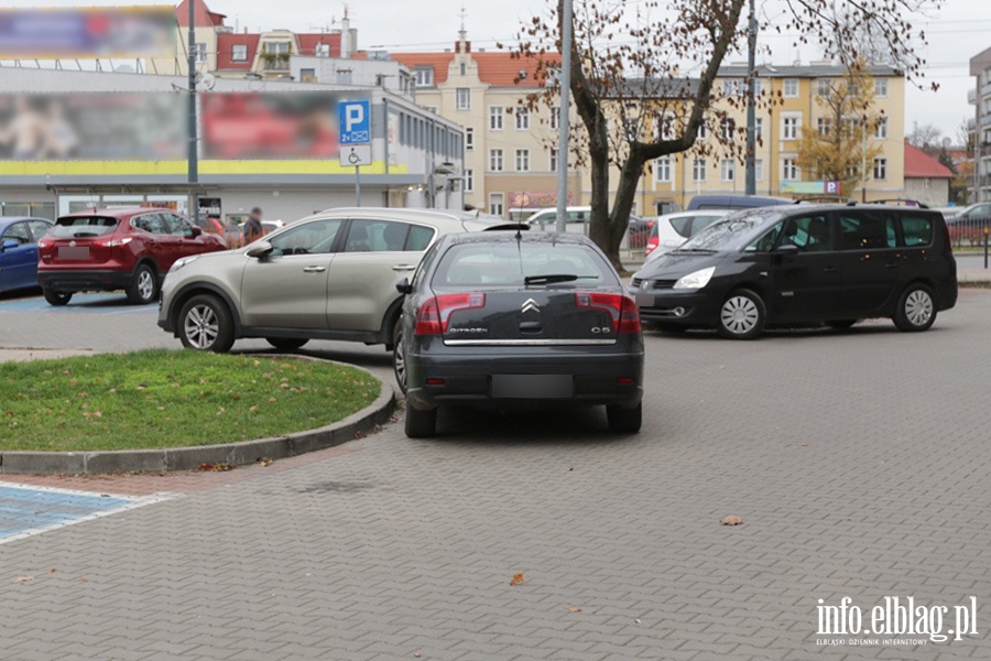Mistrzowie parkowania w Elblgu (cz 276), fot. 11