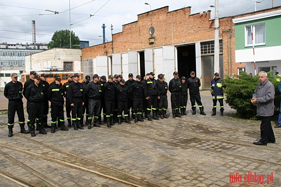 Ćwiczenia pożarnicze w zajezdni Tramwajów Elbląskich, fot. 11