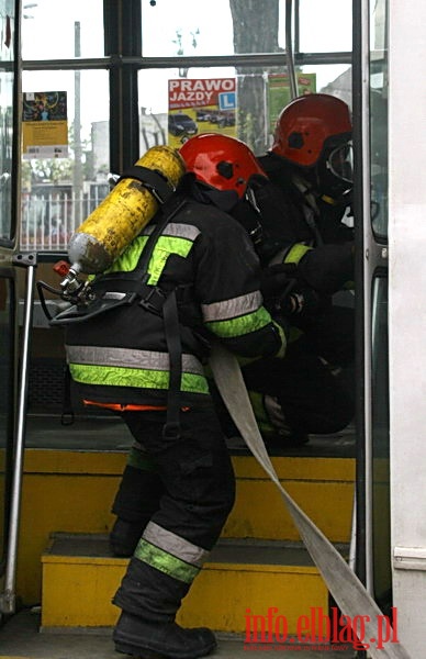 Ćwiczenia pożarnicze w zajezdni Tramwajów Elbląskich, fot. 21