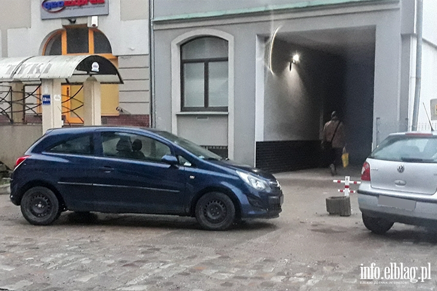 Mistrzowie parkowania w Elblgu (cz 278), fot. 3