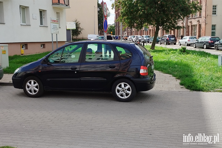 Mistrzowie parkowania w Elblgu (cz 279), fot. 3