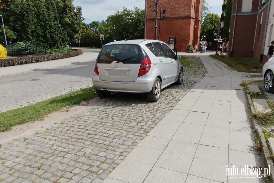 Mistrzowie parkowania w Elblgu (cz 279), fot. 5