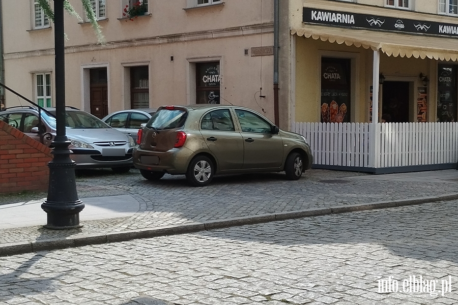 Mistrzowie parkowania w Elblągu (część 280), fot. 3