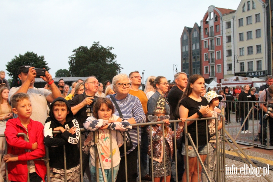 Elbląskie Święto Chleba 2023. Koncert Natalii Nykiel na zakończenie imprezy, fot. 14