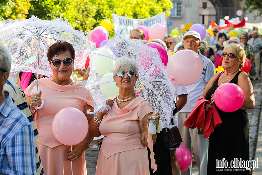 Seniorzy przejli Elblg. Przemarsz na pocztek tygodnia penego atrakcji , fot. 9