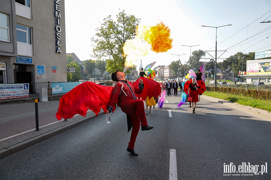 Seniorzy przejli Elblg. Przemarsz na pocztek tygodnia penego atrakcji , fot. 38