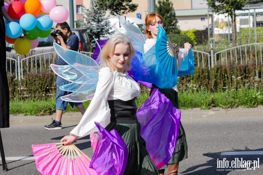 Seniorzy przejli Elblg. Przemarsz na pocztek tygodnia penego atrakcji , fot. 58