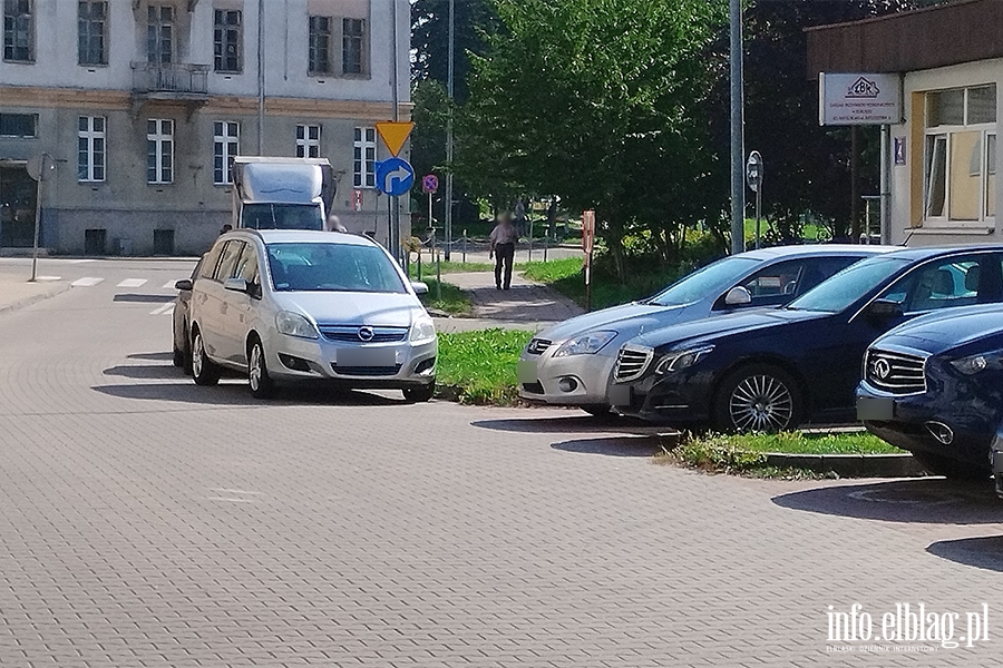 Mistrzowie parkowania w Elblgu (cz 285), fot. 1
