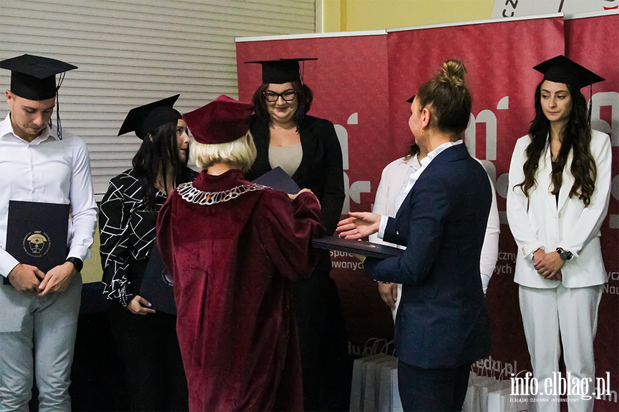 ,,Świętujemy podwójną uroczystość". AMiSNS rozpoczęła nowy rok akademicki, fot. 18
