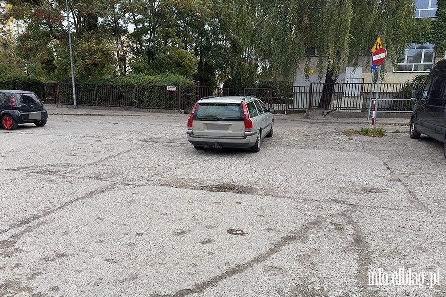 Mistrzowie parkowania w Elblgu (cz 295), fot. 4