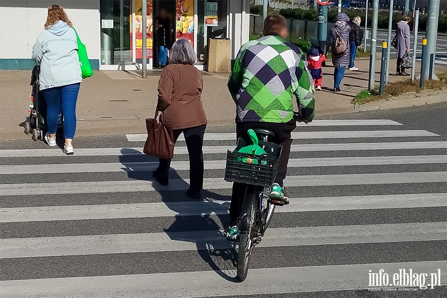 Rowerzyści łamiący przepisy, fot. 8