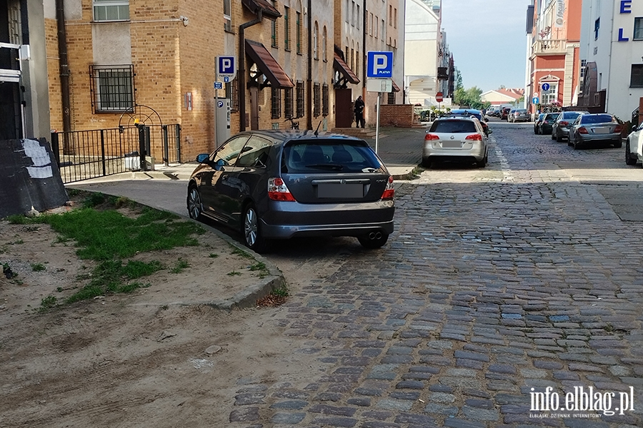 Mistrzowie parkowania w Elblgu (cz 298), fot. 4