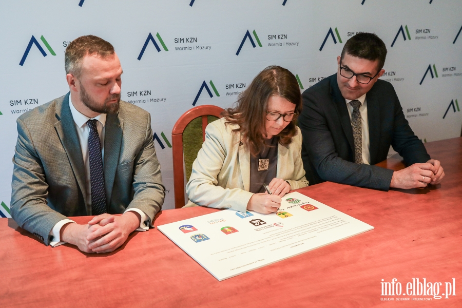 Wręczenie czeków gminom w ramach Społecznej Inicjatywy Mieszkaniowej, fot. 40