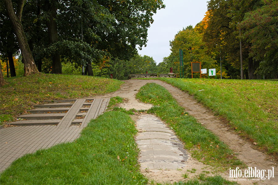 Okrg1. Park Modrzewia, fot. 2