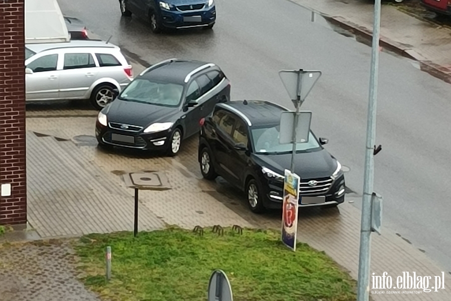 Mistrzowie parkowania w Elblgu (cz 303), fot. 1