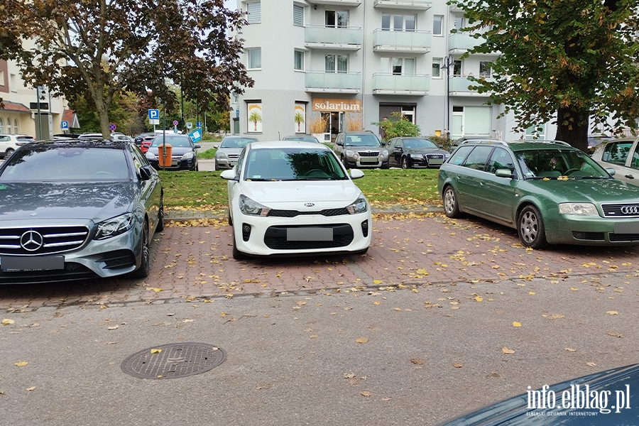 Mistrzowie parkowania w Elblgu (cz 303), fot. 2