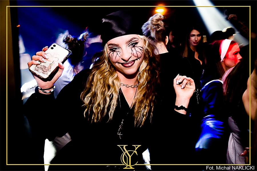 Zobacz, jak podczas Halloween bawili si elblanie w Y Club, fot. 31