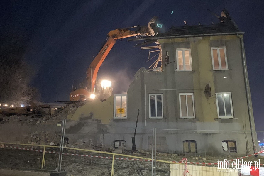 Rozbirka budynku przy al. Odrodzenia, fot. 11
