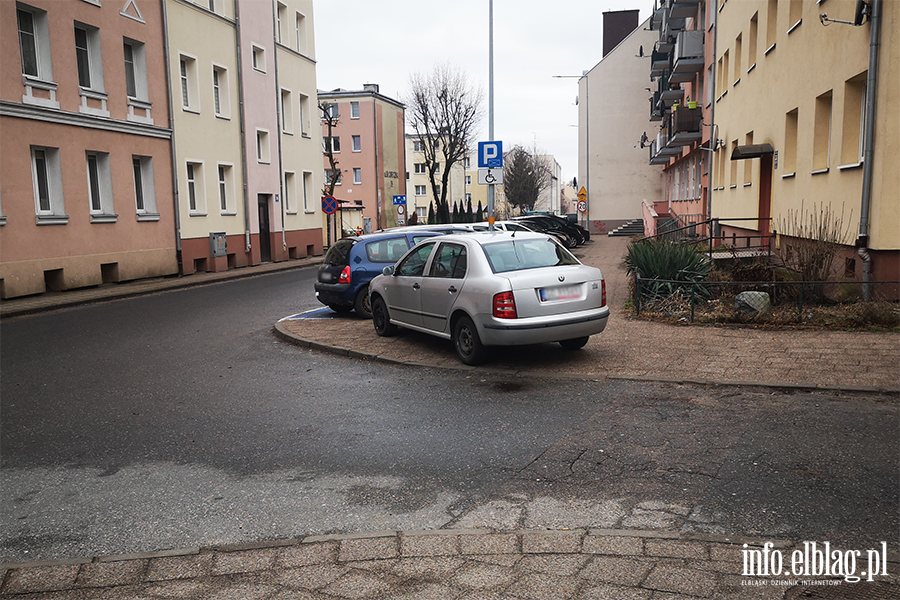 Mistrzowie Parkowania w Elblgu (cz 310), fot. 4
