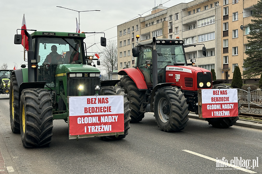 "Chłopski bunt" sparaliżował miasto. Rolnicy protestują na ulicach Elbląga, fot. 27
