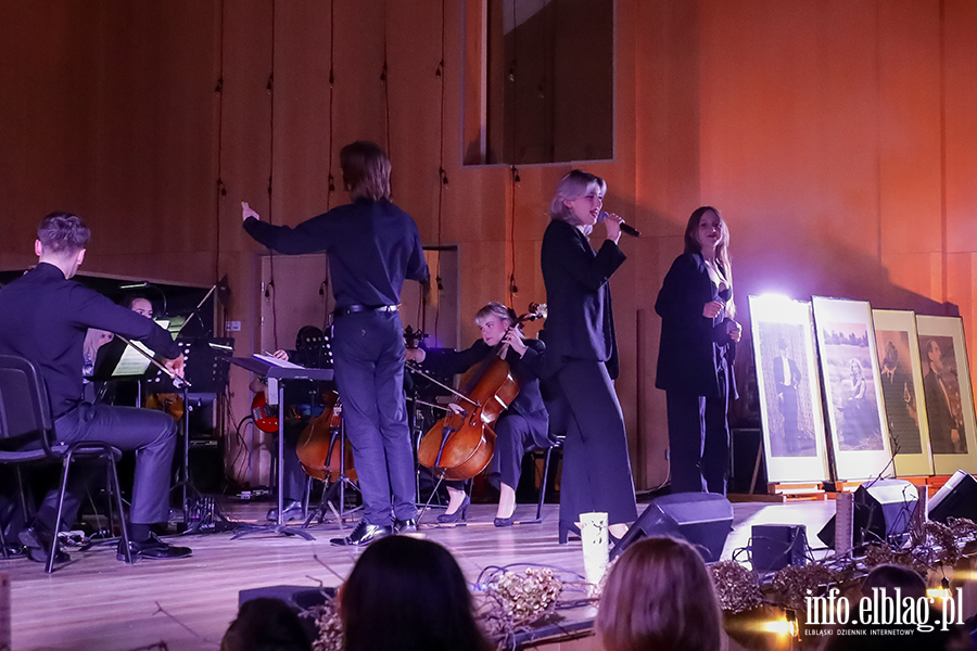 Koncert Walentynkowy w Szkole Muzycznej, fot. 5